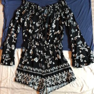 Black & White flower romper